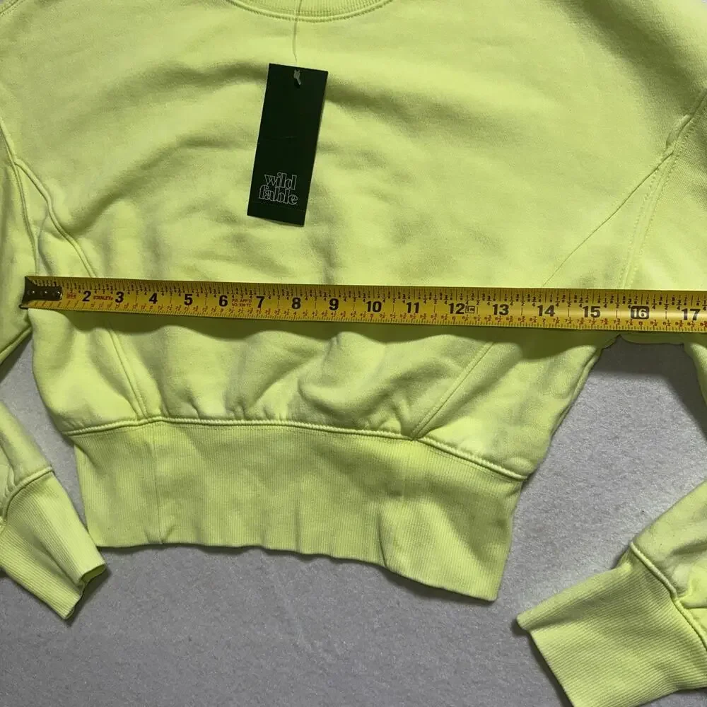Wild Fable Womens size XS Lime Green Pullover Cropped Sweater NWTs - Picture 5 of 8